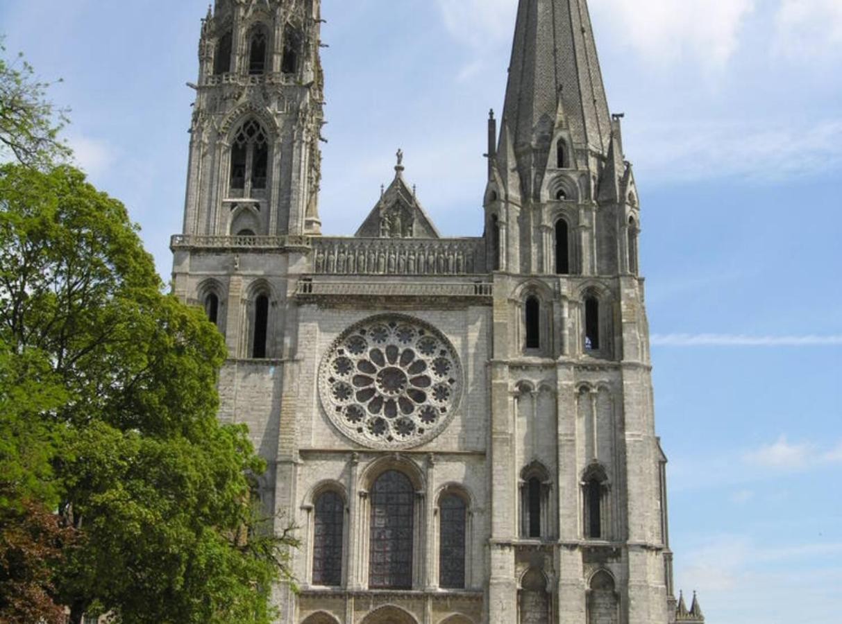 Studio Duplex Centre Ville Cathedrale 2 Pers Wifi Apartment Chartres Exterior photo